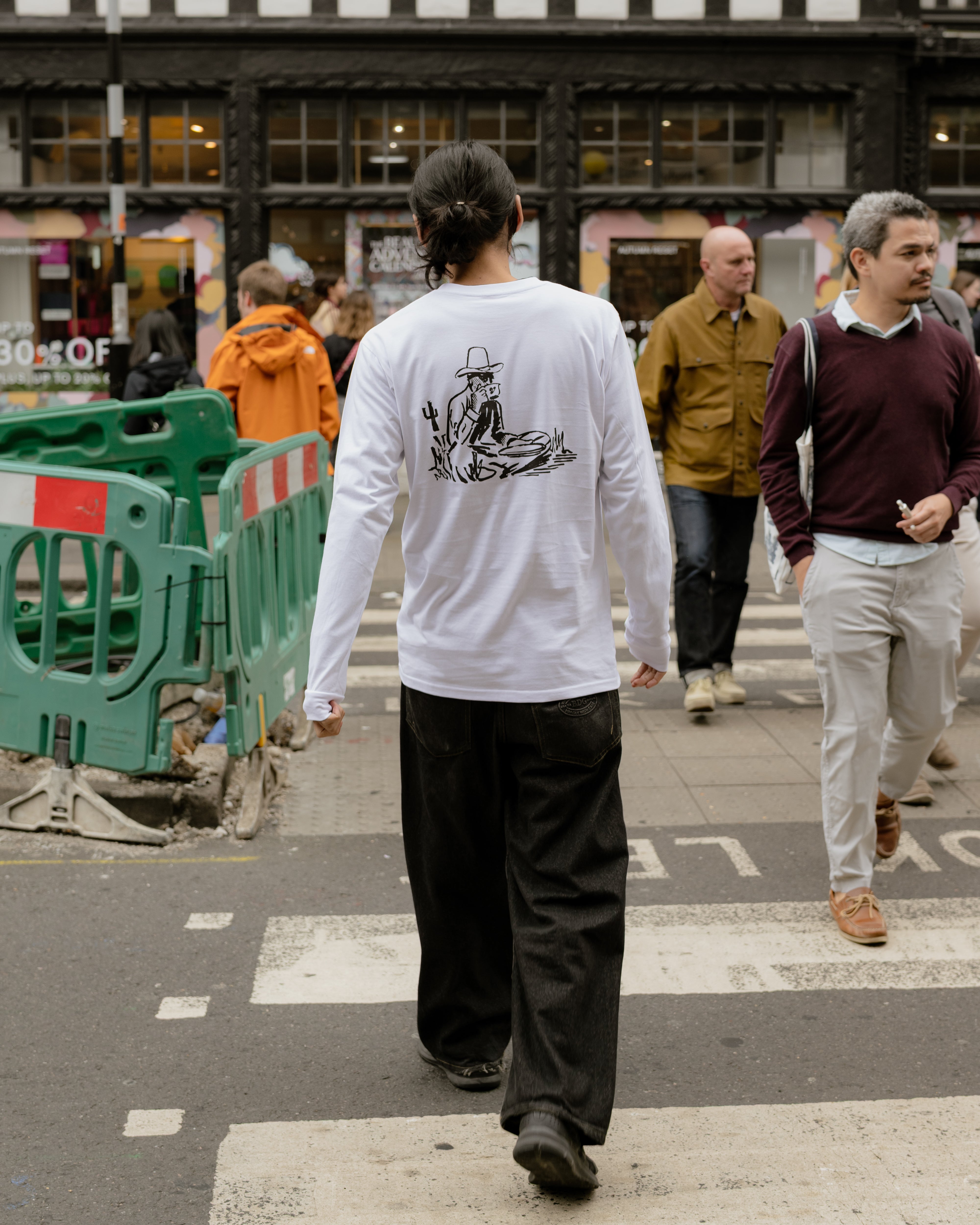 Western Vinny Long Sleeve Tee